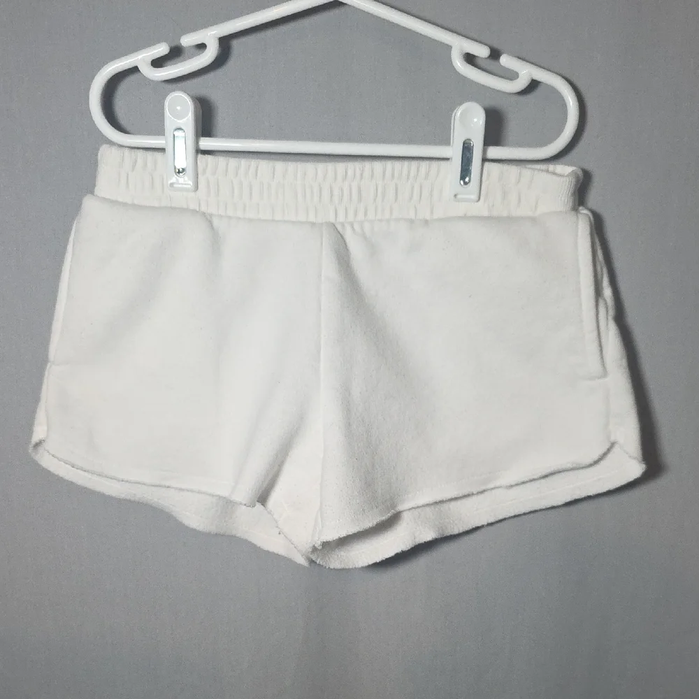 Art Class Soft White Fleece Shorts Girls Size 8 (M)